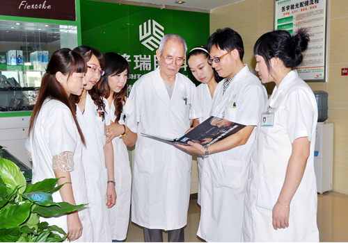 新學(xué)期、新視野，醫(yī)學(xué)驗光配鏡開學(xué)特惠季
