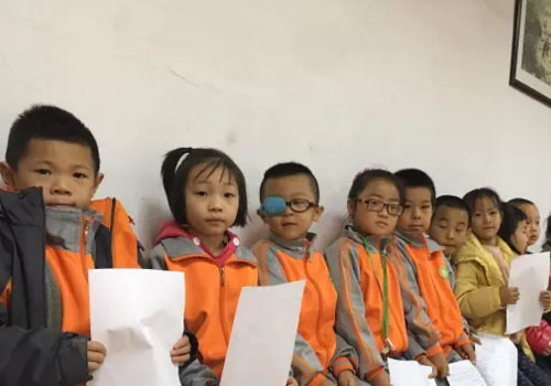【公益進校園】普瑞眼科走進烏魯木齊市第四十七小學(xué)