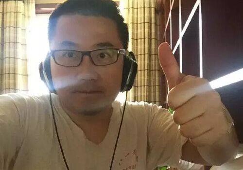 知名電臺(tái)主播航志，約你來做近視手術(shù)啦!