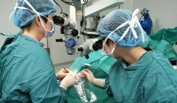 角膜移植，讓他的青春因光明更加完整